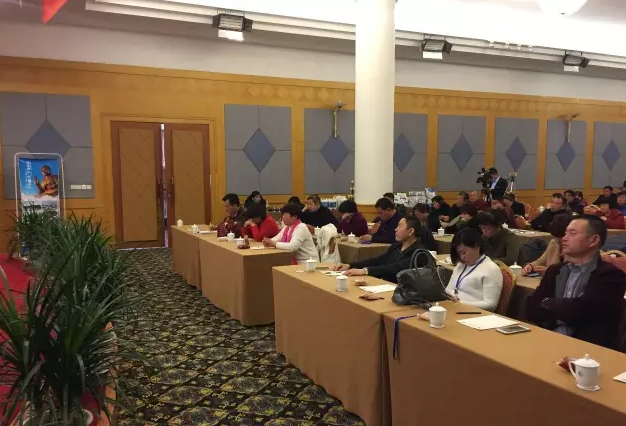 麻豆精产国品免费看生物会议篇（二）快乐营销速成班